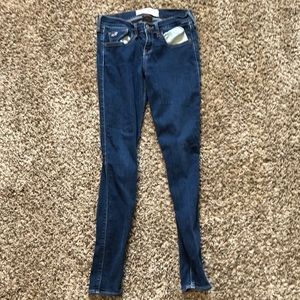 Hollister jeans. Size 5